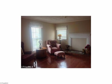 1072 Nc Highway 62 W, High Point, NC 27263 - photo 7