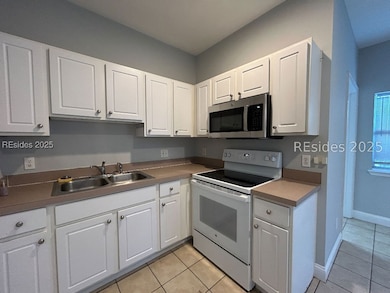 82 Cassandra Ln unit C, Bluffton, SC 29910 - photo 7