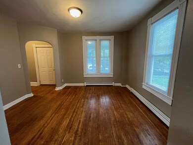 659 4th St E, Saint Paul, MN 55106 - photo 5