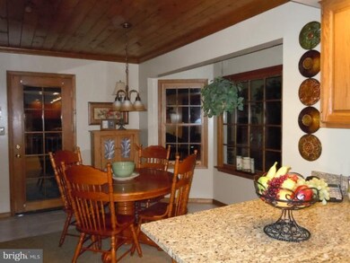 6702 Bloomsbury Ln, Spotsylvania, VA 22553 - photo 3