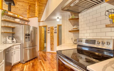 66592 Ponderosa Loop-6