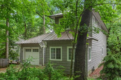02_4160HillsideTr_300_FrontView_HiRes