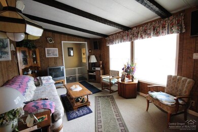 60886 Ridge Dr, Bend, OR 97702 - photo 5