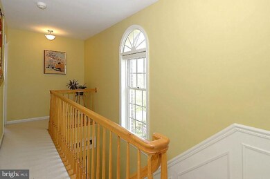 10749 Brewer House Rd, Rockville, MD 20852 - photo 7