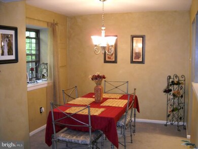 254 Arbour Ct, North Wales, PA 19454 - photo 6