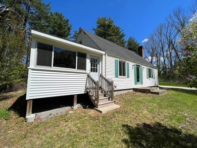 71 Holbrook Rd, Oxford, MA 01540 - photo 2
