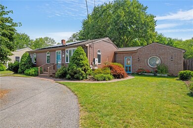 303 Ronald Ave, Cumberland, RI 02864 - photo 2