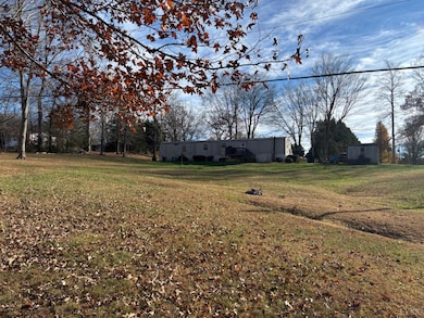 1075 Menefee Dr unit &1111, Goode, VA 24556 - photo 4