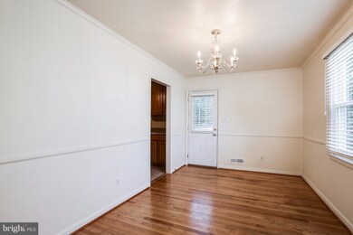 414 Montemar Ave, Catonsville, MD 21228 - photo 5