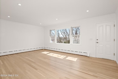 9 Reynolds Place unit 1, Greenwich, CT 06831 - photo 3