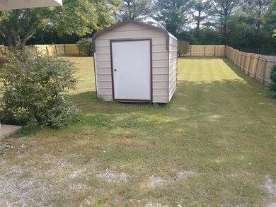 804 Sedgefield Ct, Manchester, TN 37355 - photo 5