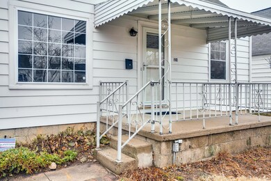 Covered Front Porch