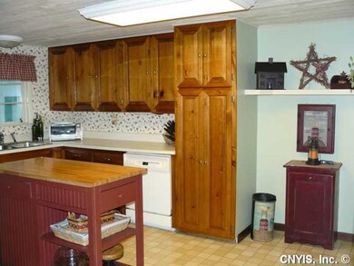 Kitchen All Appliances Stay In Kitchen