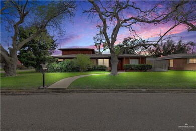 1101 W 5th St, Weslaco, TX 78596 - photo 2