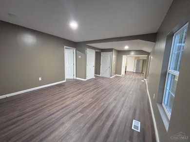 1613 Sheridan Ave, Middletown, OH 45044 - photo 7