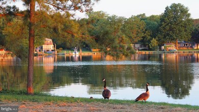 111 Point Rd, Stevensville, MD 21666 - photo 2