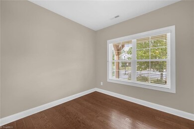 2354 Hammock Dr, High Point, NC 27265 - photo 4