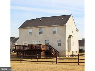 123 W Flagstone Dr, Newark, DE 19702 - photo 2