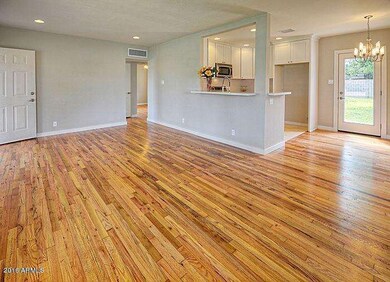 4120 N 10th Place-10