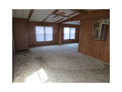 15 Castle Rd, Attleboro, MA 02703 - photo 2