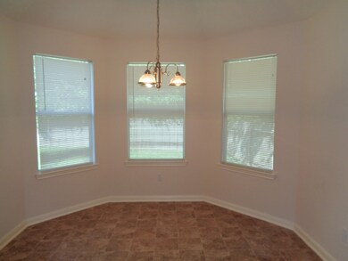 16734 Gleneagle Dr N, Conroe, TX 77385 - photo 4