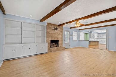 811 Rosewood St, Ardmore, OK 73401 - photo 4