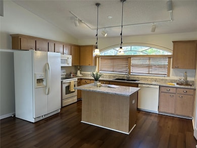 2877 56th Avenue Cir E, Bradenton, FL 34203 - photo 2