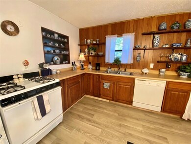 1116 W 7th St, Bonham, TX 75418 - photo 7