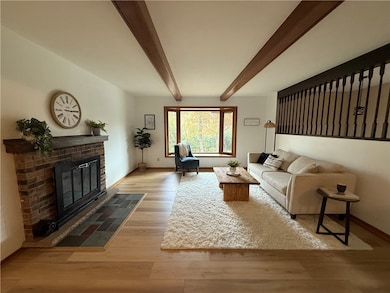 1924 Noble Dr, Eau Claire, WI 54703 - photo 3