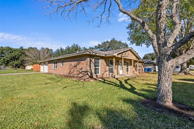 3503 Avenue R, Rosenberg, TX 77471 - photo 3