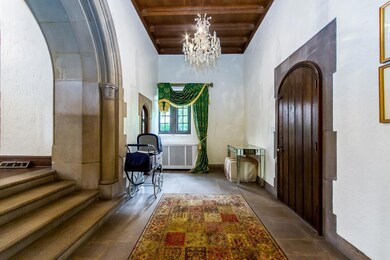 Front Door/Foyer
