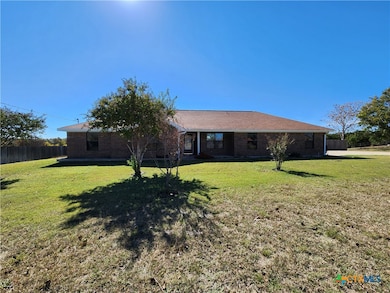 631 Hilltop Dr, Copperas Cove, TX 76522 - photo 3
