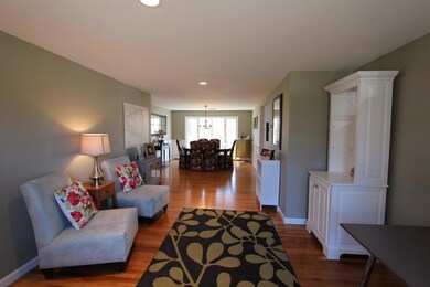 Formal Living & Dining