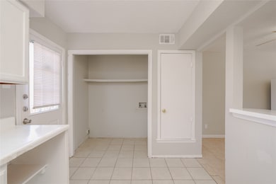 2813 Wimbledon Ct unit B, Garland, TX 75041 - photo 4