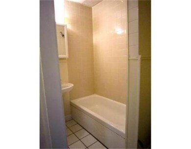31 Plymouth St unit 1, Cambridge, MA 02141 - photo 5