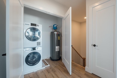 67 Doctor Martin Luther King Junior Blvd unit 204, Newark, NJ 07104 - photo 7