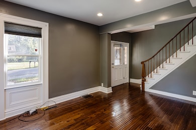 105 E Tyler St, Oswego, IL 60543 - photo 4