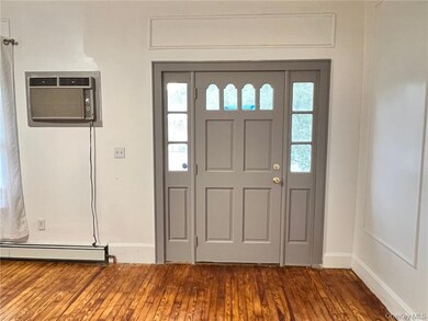 65 Monhagen Ave, Middletown, NY 10940 - photo 4