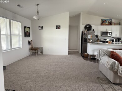 213 River Ridge Dr, Boardman, OR 97818 - photo 4