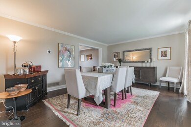 46 Bernard Dr, Morrisville, PA 19067 - photo 4