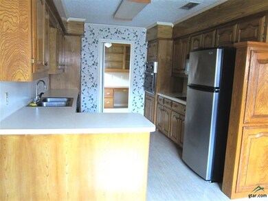 404 Woodland Hills Dr, Tyler, TX 75701 - photo 6