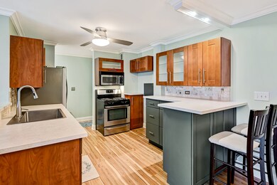 2211 S Highland Ave unit 3E, Lombard, IL 60148 - photo 7