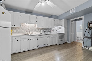 Spacious Kitchen
