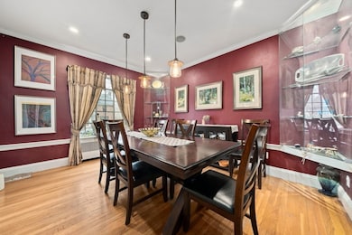 56 W Boulevard Rd, Newton Center, MA 02459 - photo 2