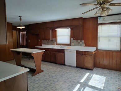 15880 S Osage Rd, Burlingame, KS 66413 - photo 7