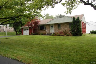 113 Kendon Dr, Easton, PA 18045 - photo 2