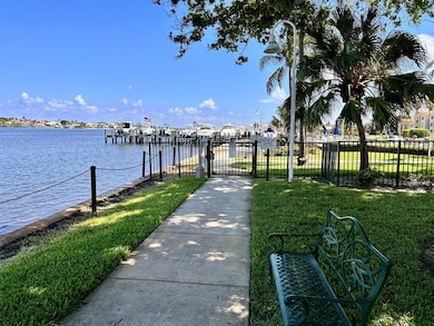 127 Yacht Club Way unit 109, Hypoluxo, FL 33462 - photo 3