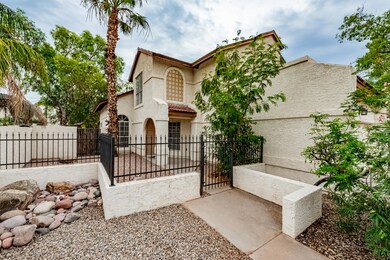 1709 N Apache Dr-5