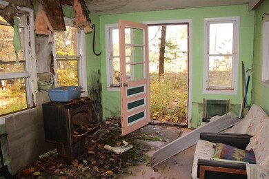 358 Dupre Dr, Brattleboro, VT 05301 - photo 5