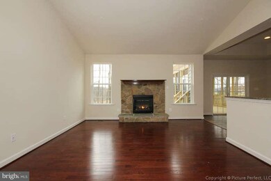 5801 Elmer Derr Rd, Frederick, MD 21703 - photo 6